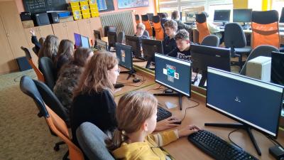 Učíme se bezpečně na internetu – se Samem