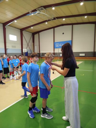 Skvělý úspěch našich žáků v okresním kole přehazované!