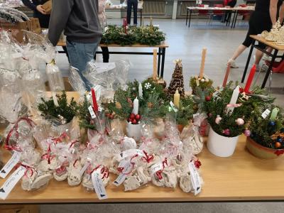 Vánoční jarmark na naší škole přinesl kouzelnou atmosféru