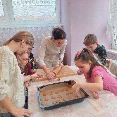 Vánoční pečení v pohádkovém duchu