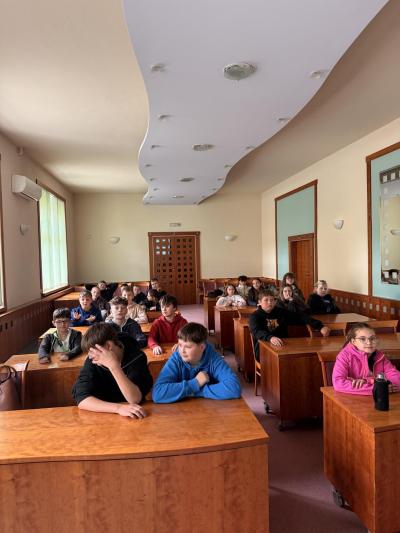 Hra na město